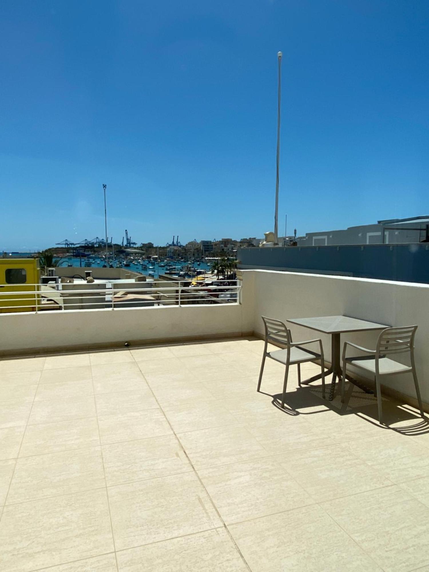 Fisherman'S Cove Guesthouse Марсахлок Стая снимка