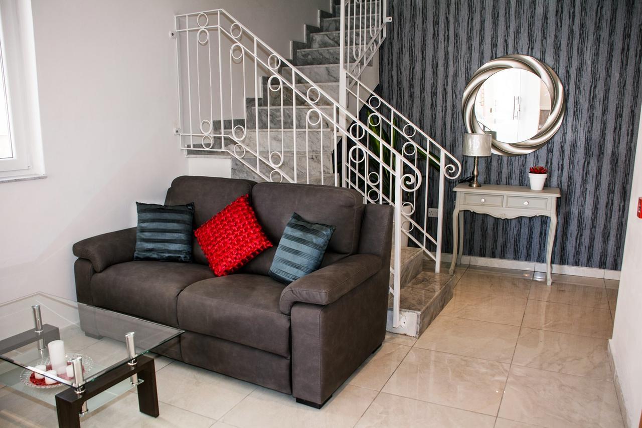 Fisherman'S Cove Guesthouse Марсахлок Екстериор снимка